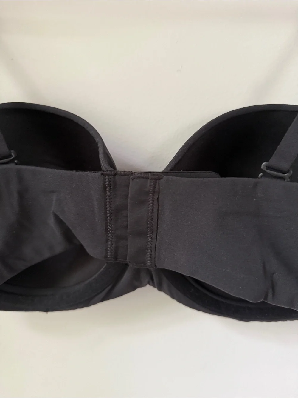 SKIMS Black Convertible Strapless Bra 36 C Onyx - Picture 4 of 4